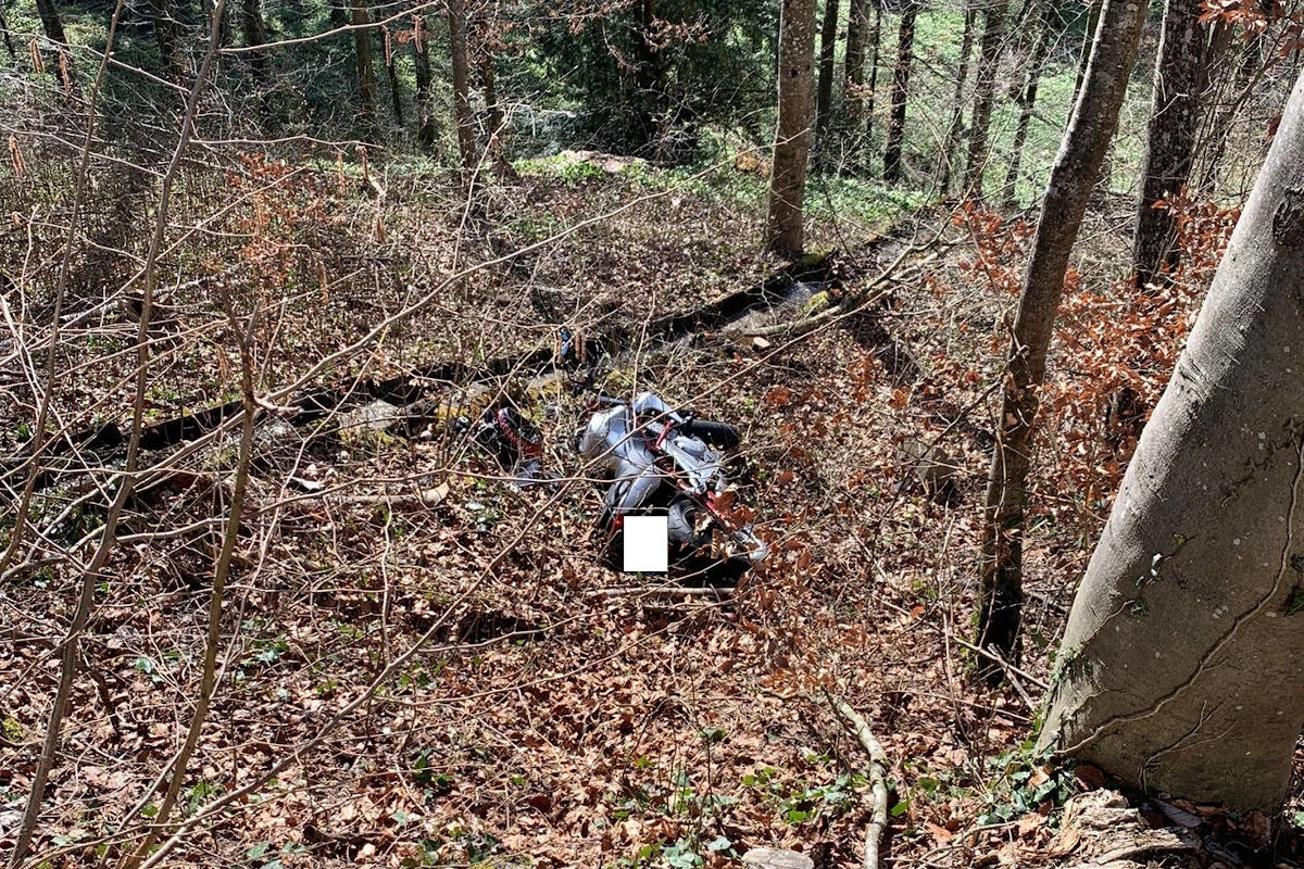 Kyburg ZH – Motorradfahrerin bei Unfall verletzt
