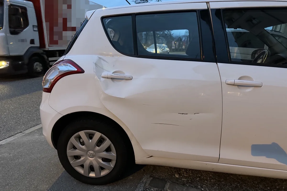 St.Gallen - Velofahrer bei Unfall verletzt 