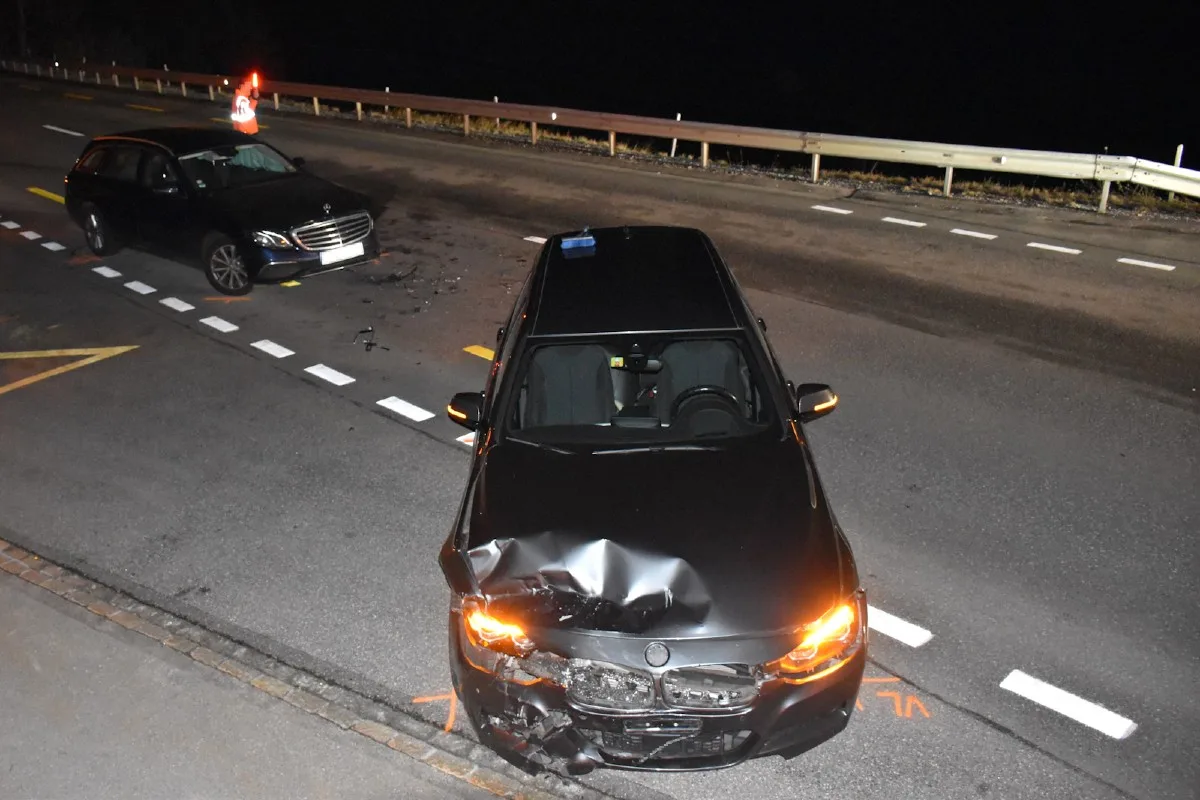 Trin Mulin GR - Wendemanöver verursacht Verkehrsunfall