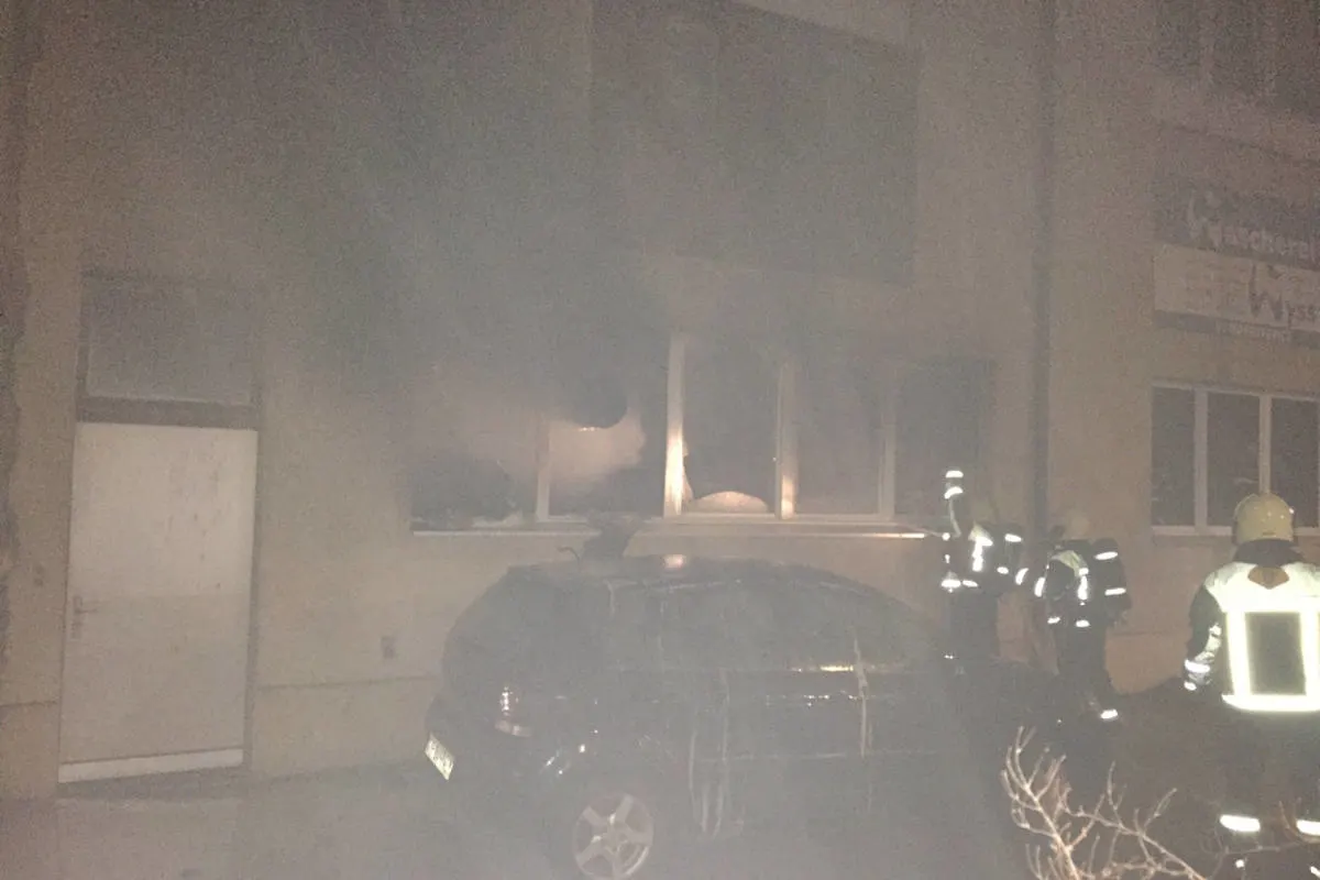 Kerzers FR - 9 Personen bei Wäschereibrand evakuiert