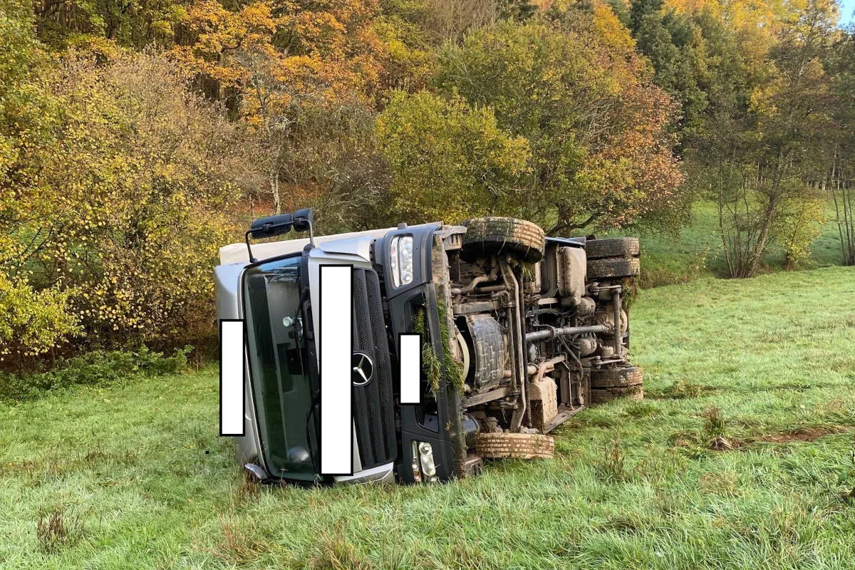 Deimberg – LKW-Fahrer folgt Navi und verunglückt