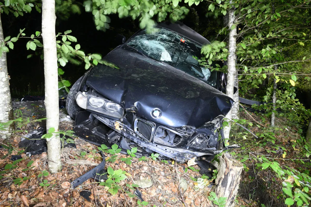 Dramatischer Unfall bei Kriens LU – Auto kollidiert mit Motorrad – drei Personen verletzt