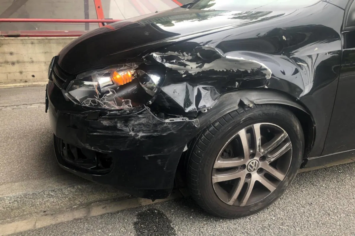 Stadt Schaffhausen SH - Heftige Auffahrkollision