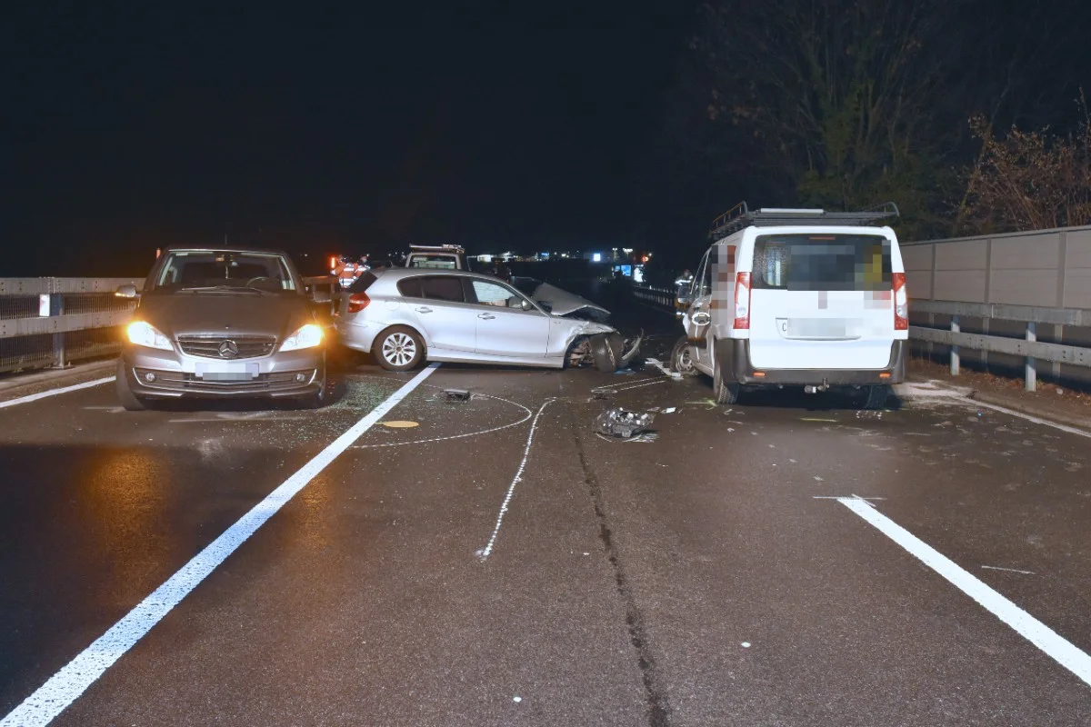 Heftiger Crash bei Rickenbach bei Wil - TG - Bei Verkehrsunfall verletzt