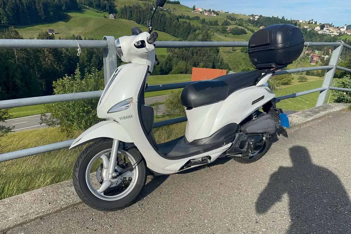Gais/Trogen AR - Zwei Unfälle mit Rollerfahrern 