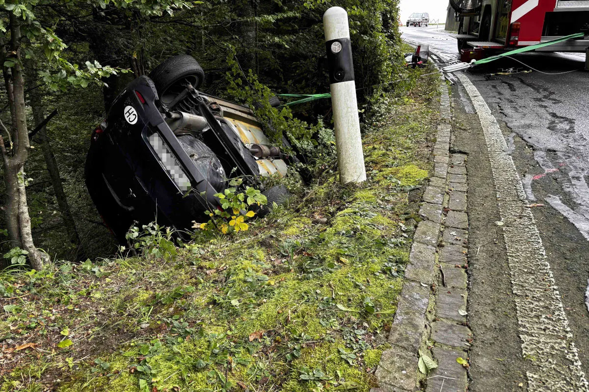 Gebertingen SG - Autolenkerin verunfallte selbst
