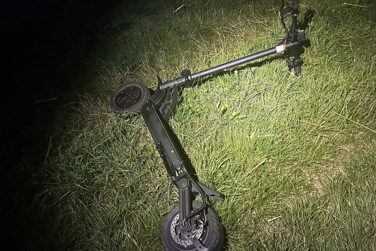 Leimbach AG – E-Scooter-Fahrer stürzt während Flucht