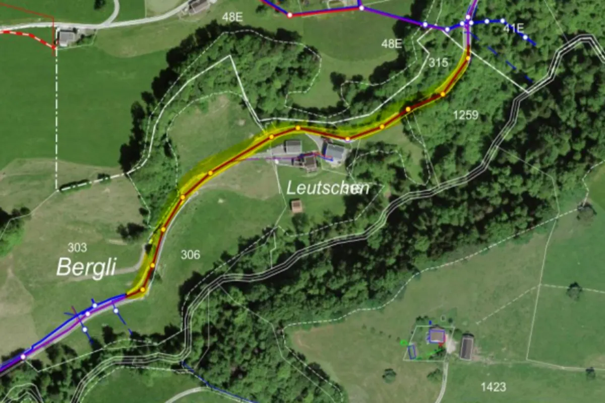 Uznach SG - Ernetschwilerstrasse wegen Kanalsanierungen gesperrt 