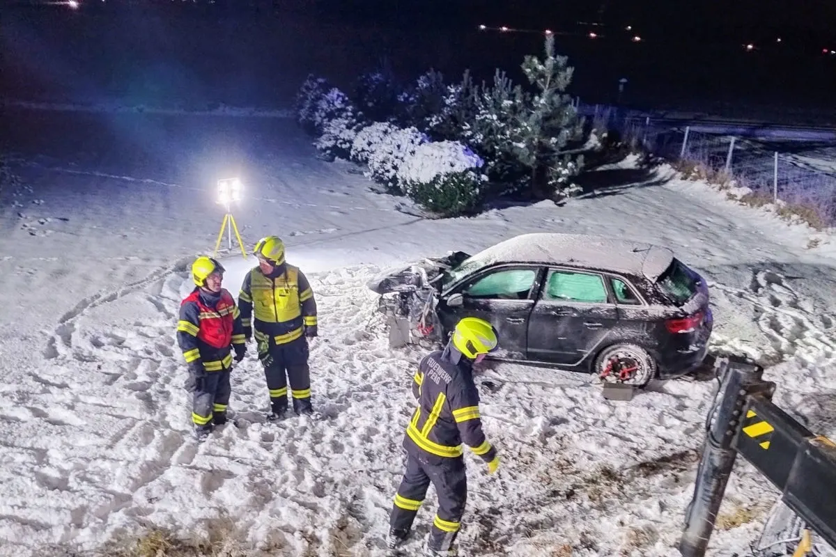 Perg – Junglenker bei Unfall verletzt