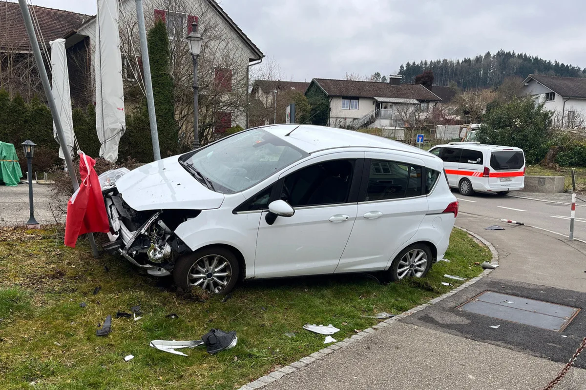 Wiezikon b. Sirnach TG – Führerausweis nach Unfall weg 