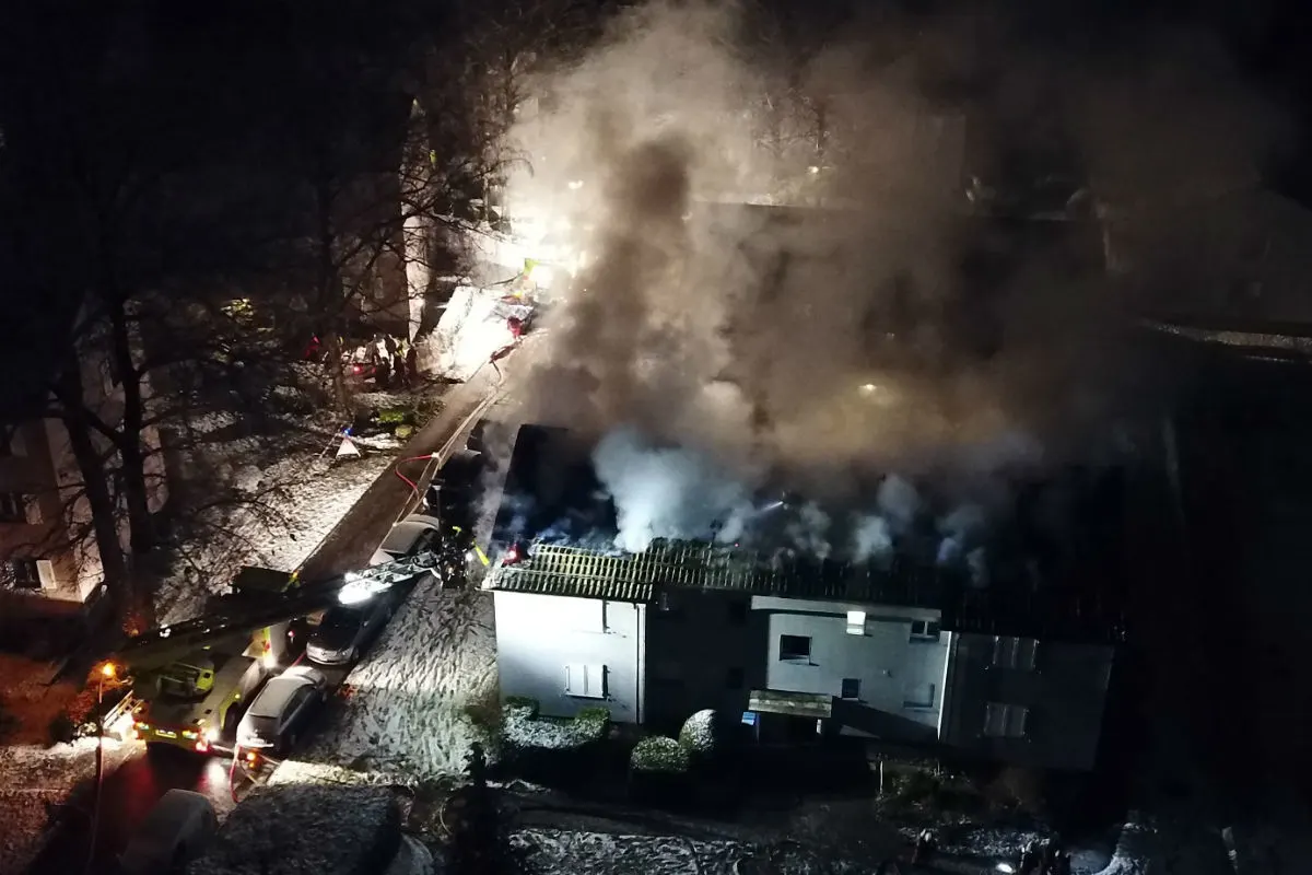 Schlieren ZH - Grosser Sachschaden bei Brand