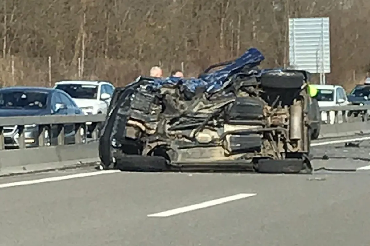 Rubigen BE - Mehrere Unfälle auf der A6!
