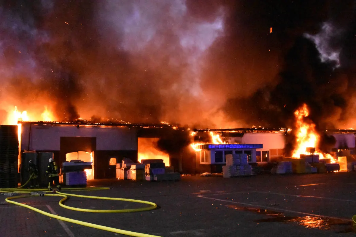Harsefeld – Großfeuer richtet Millionenschaden an
