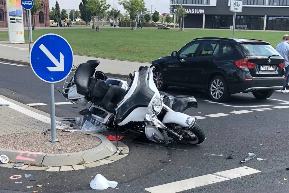 Alsdorf – Motorradfahrer bei Unfall schwer verletzt