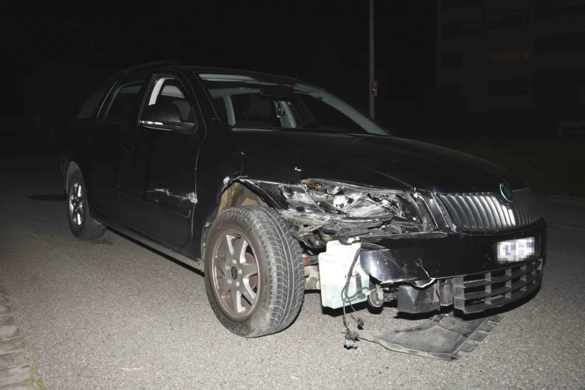 Auto entwendet in Degersheim SG - 17-Jährige verunfallt auf  Strolchenfahrt - zwei Komplizinnen (15, 16) mit im Auto
