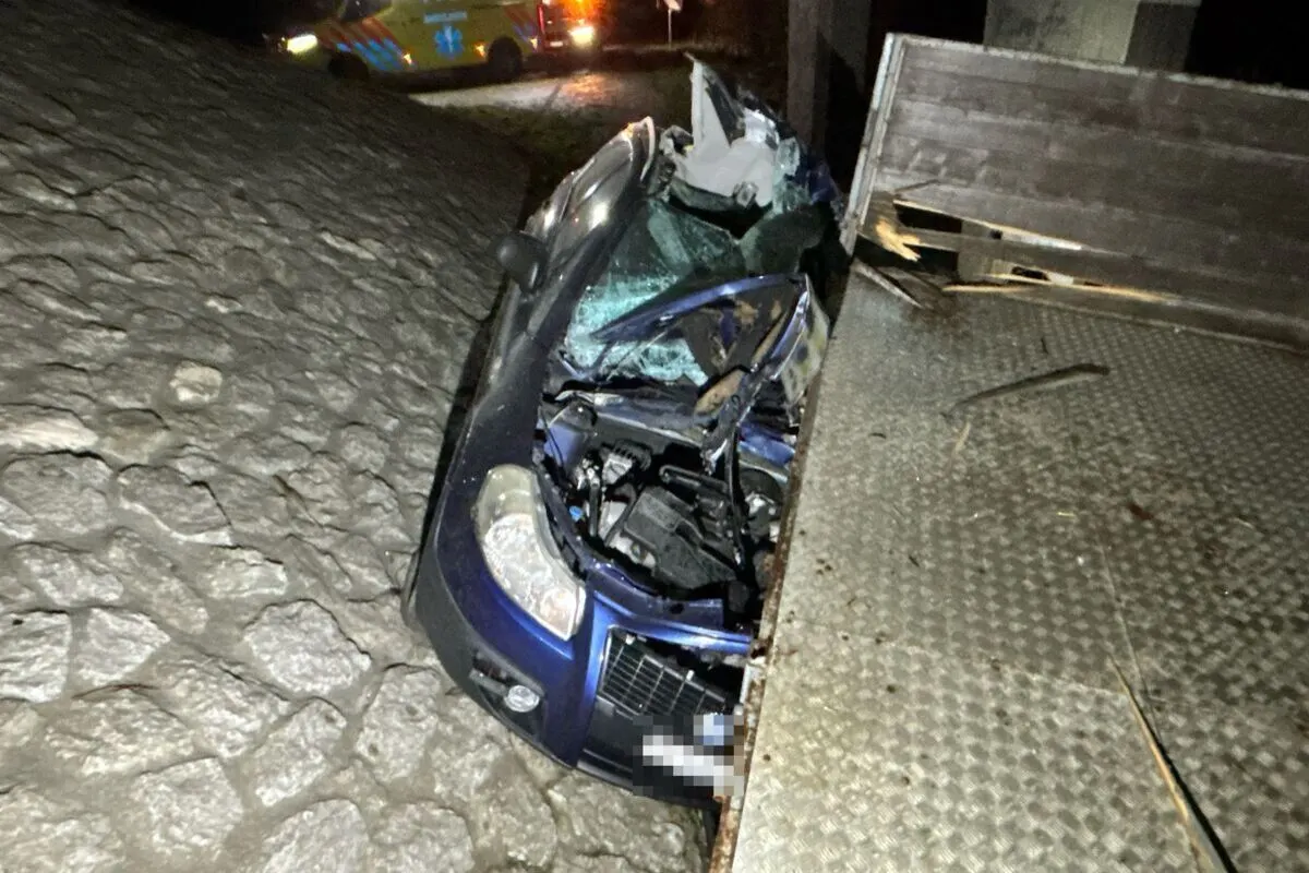 Oensingen SO – Heftiger Unfall mit gestohlenem Auto