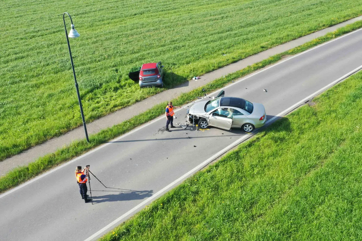 Hünenberg ZG – Zwei Verletzte nach Frontalkollision