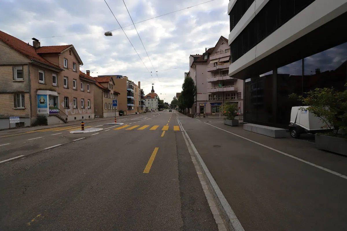 Stadt St.Gallen – Verkehrsunfall mit leicht verletzter Fahrradlenkerin