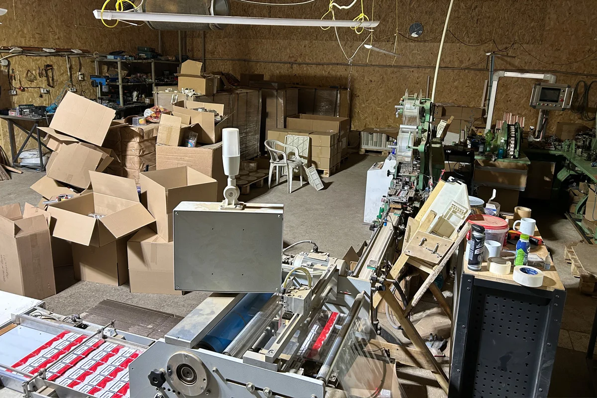 Kalbe  – Neue Fotos und Details zu illegaler Zigarettenfabrik