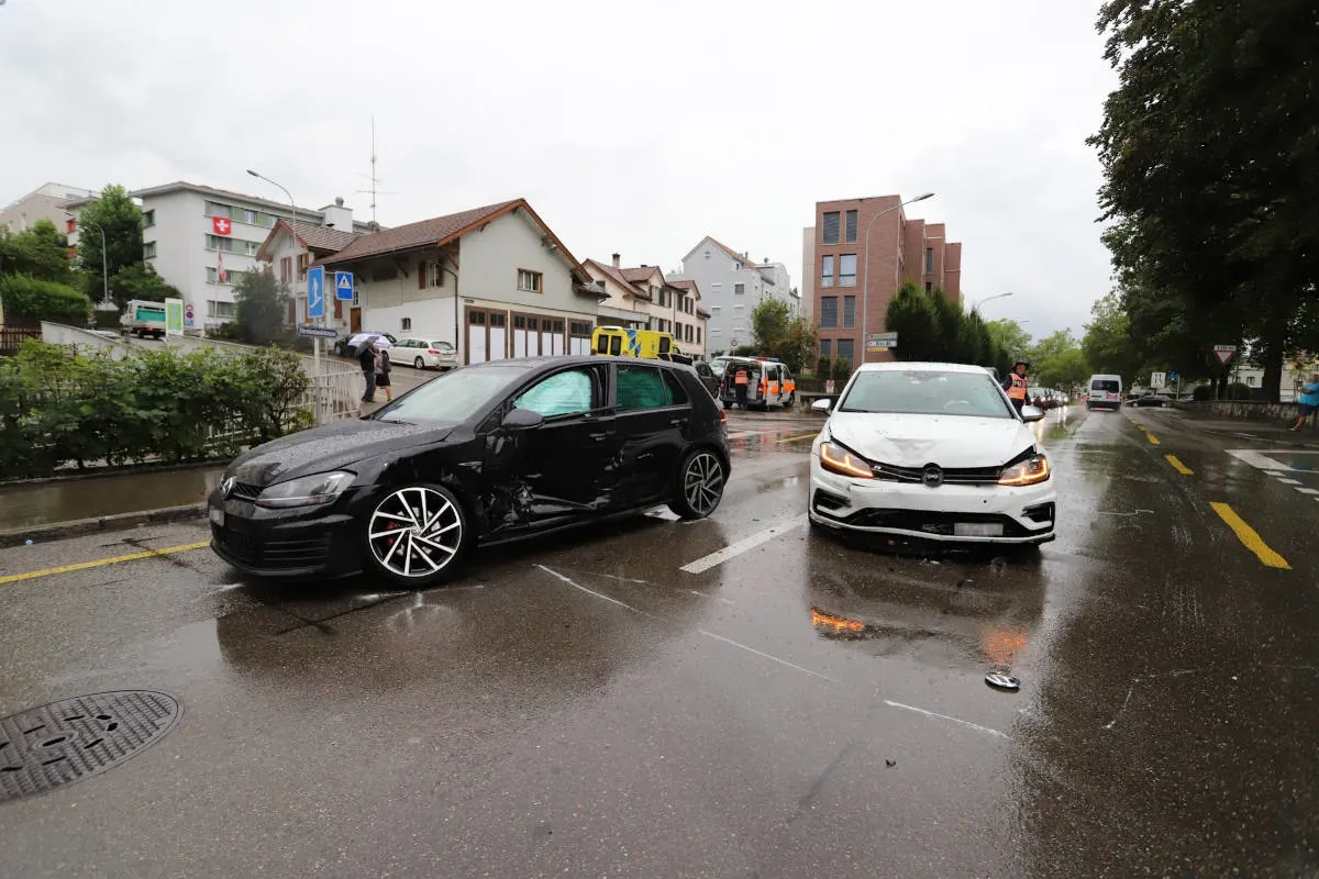Stadt St.Gallen – Zwei verletzte Personen nach Unfall