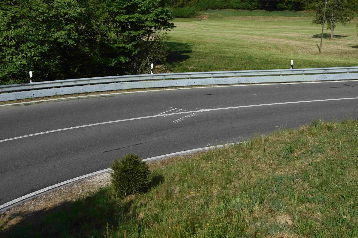 Neuhaus SG – Unfall mit Motorrad
