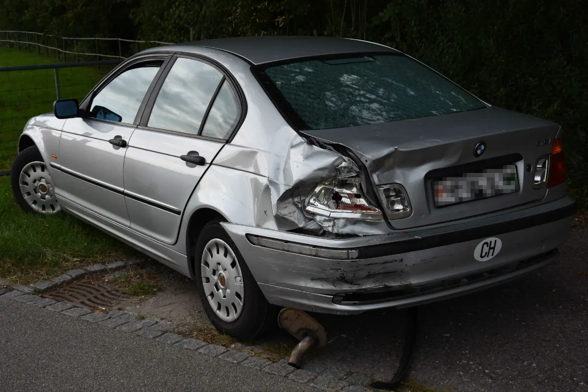 Niederwil SG - Frau bei Auffahrkollision verletzt