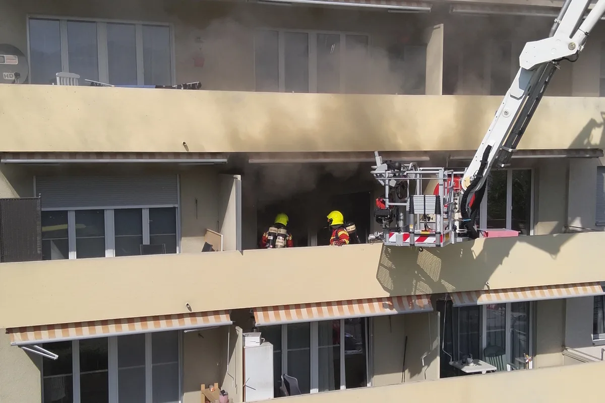 Uznach SG - Wohnung nach Brand unbewohnbar 