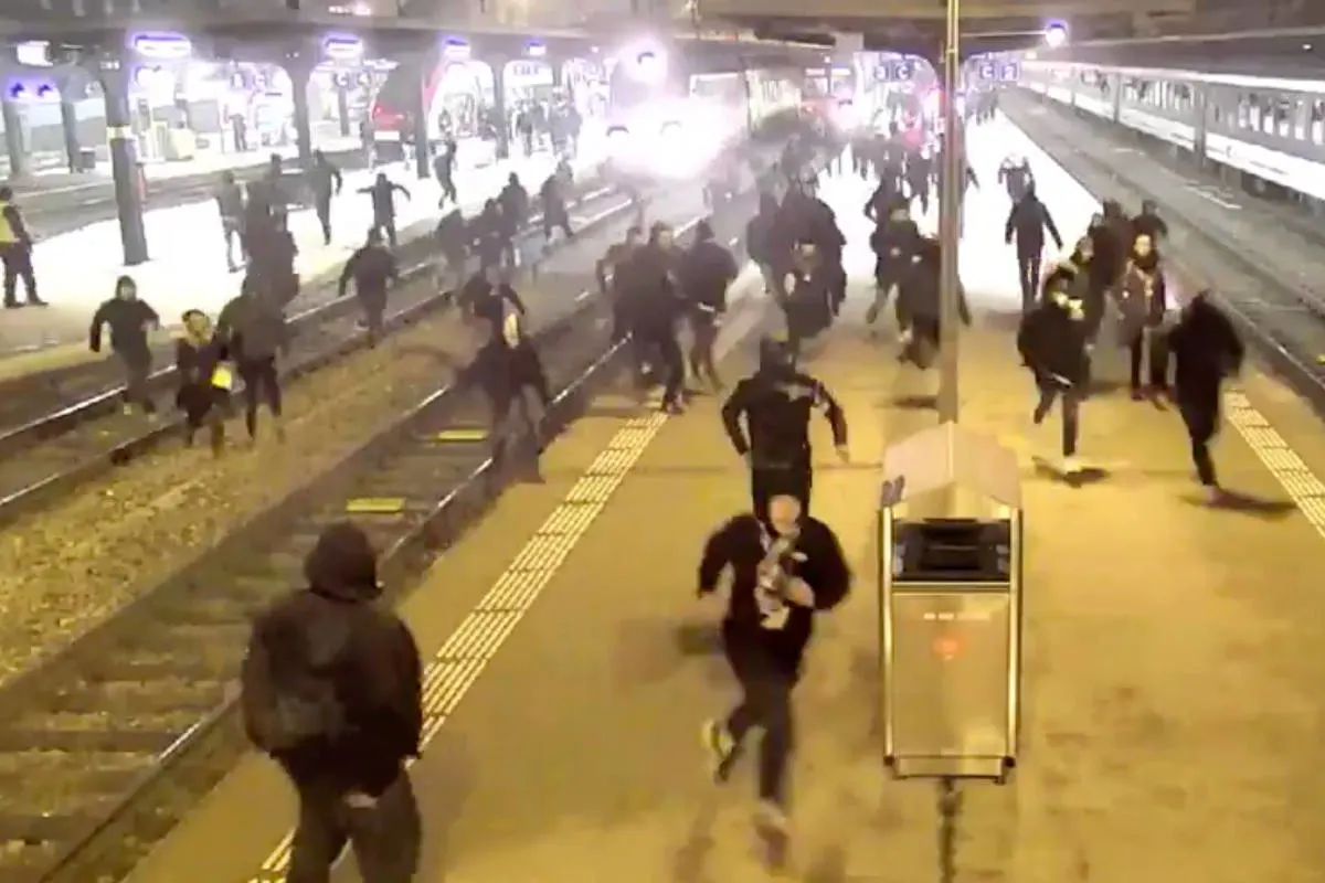  Neuenburg NE – Gewalt zwischen Fussball-Fans