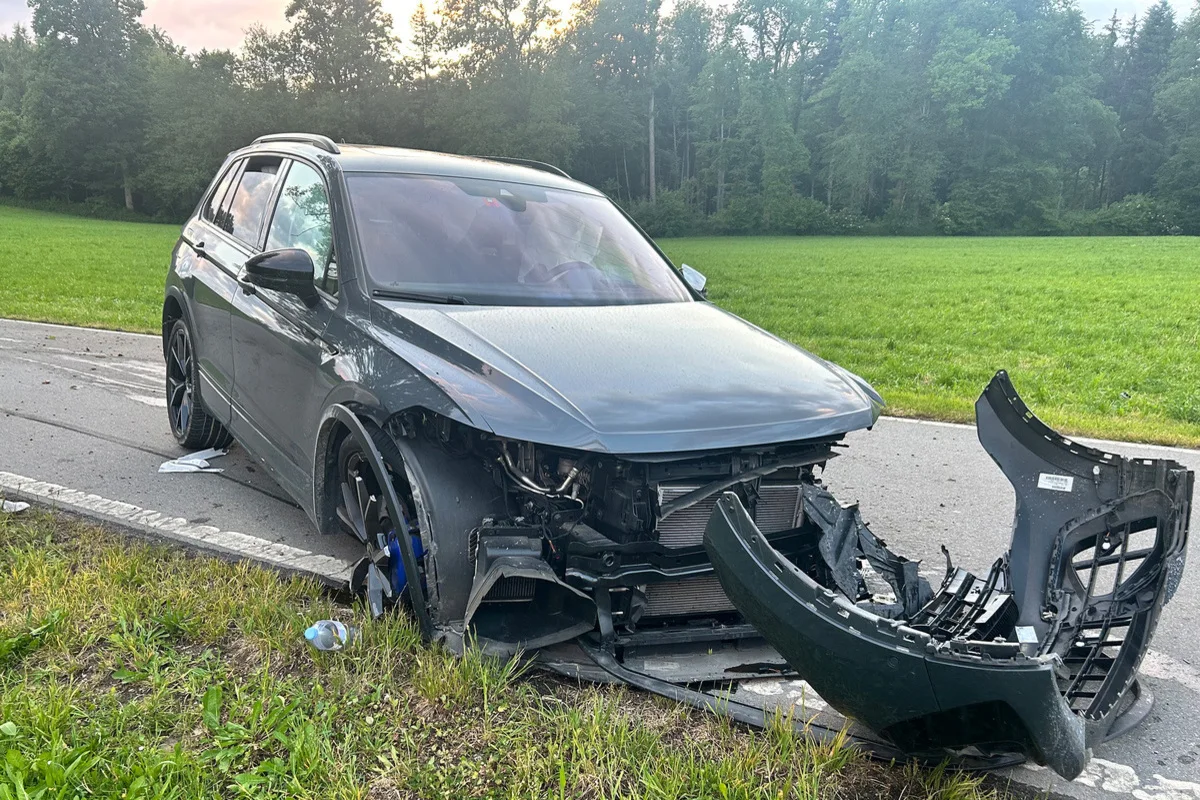 Amriswil TG – Alkoholisierter Fahrer verursacht Selbstunfall
