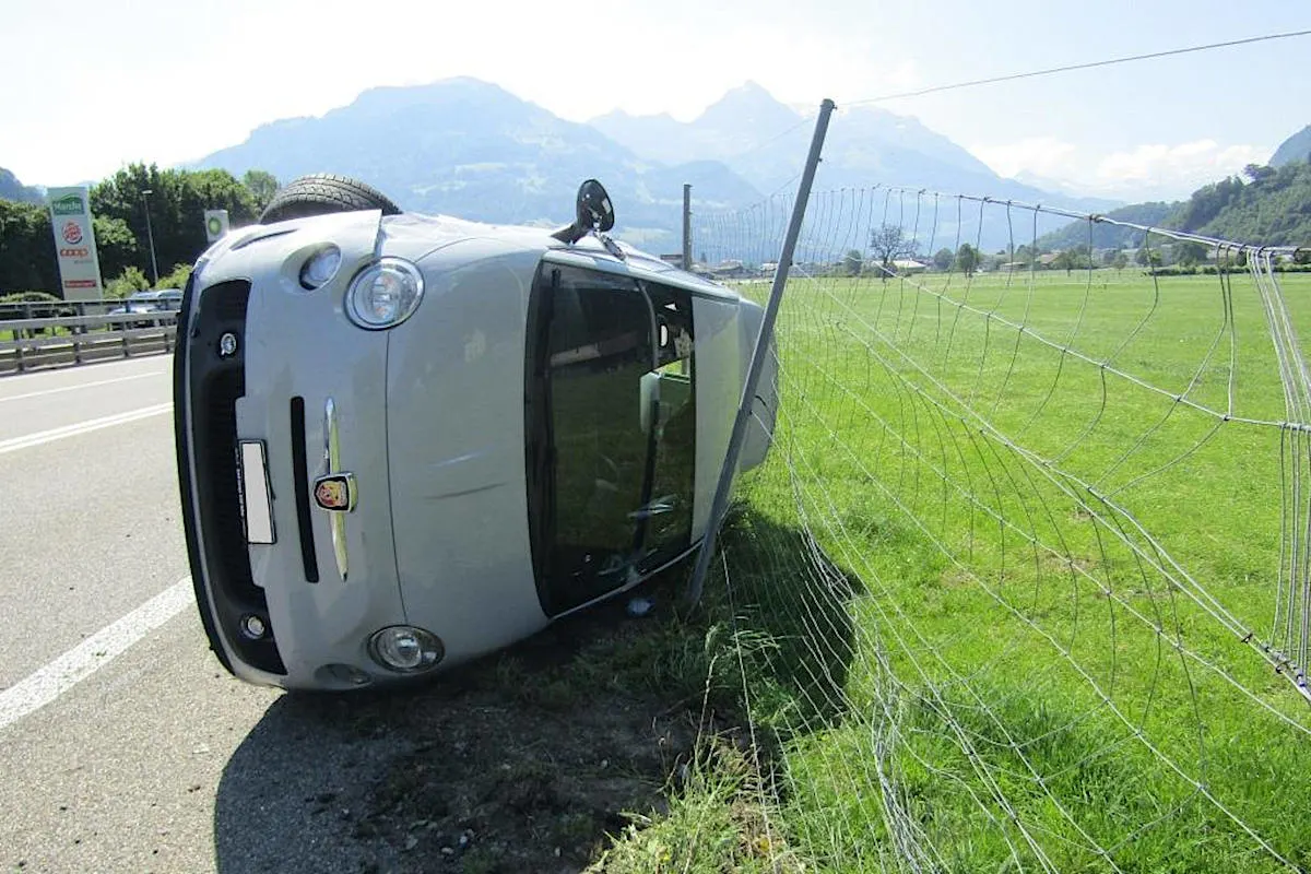A3 Niederurnen GL - Verkehrsunfall auf der Autobahn