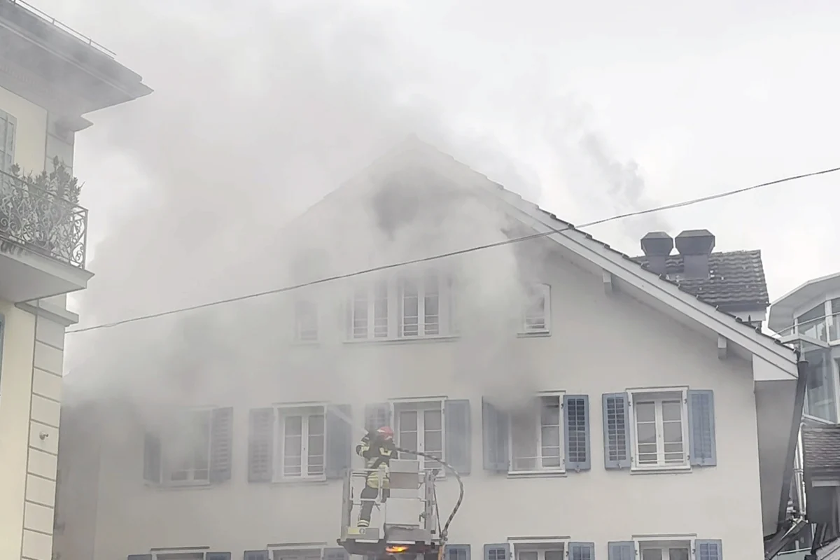 Brunnen SZ – Eine Wohnung nach Brand unbewohnbar