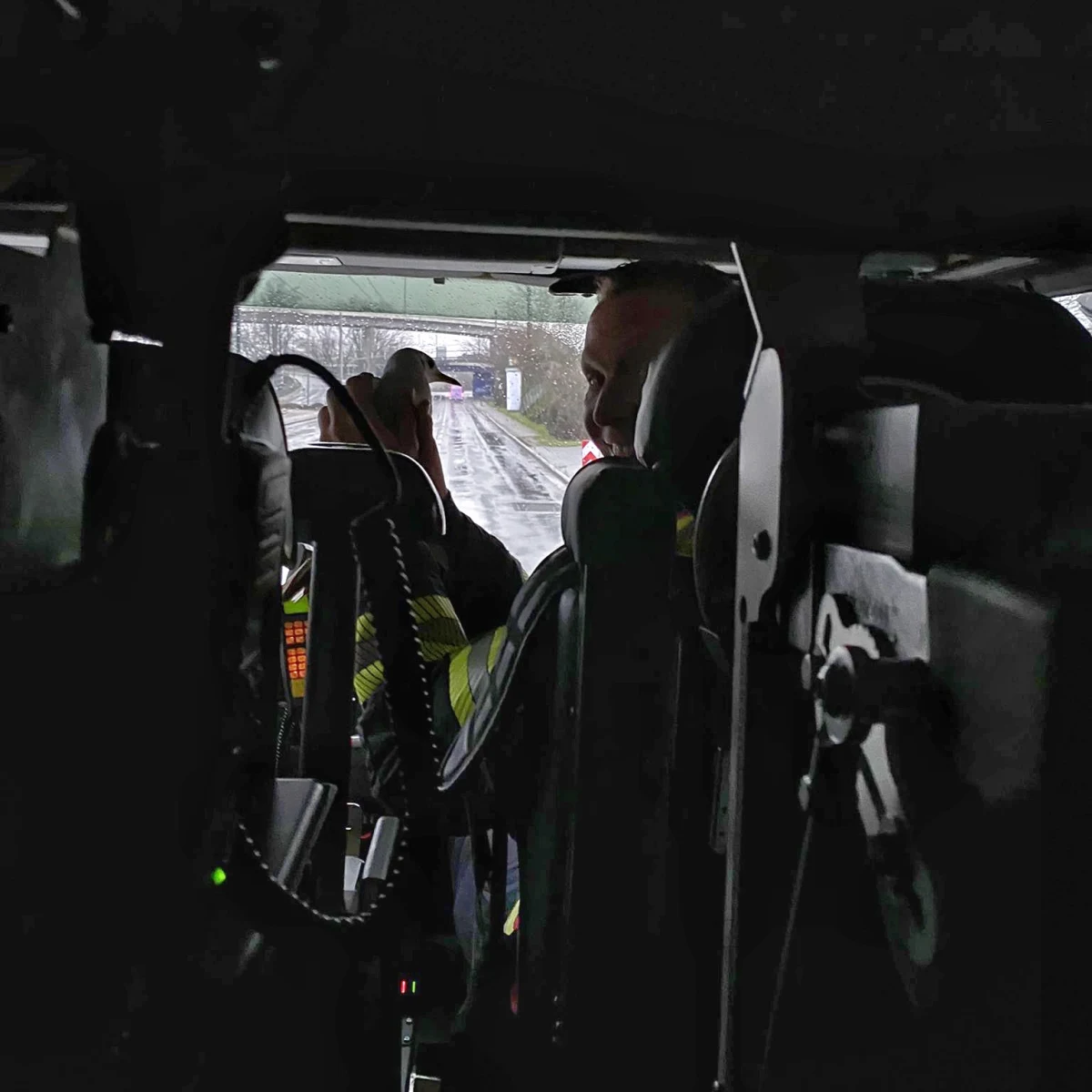 Neuss – Möwe auf Abwegen – Kollision mit Feuerwehrfahrzeug unverletzt überstanden