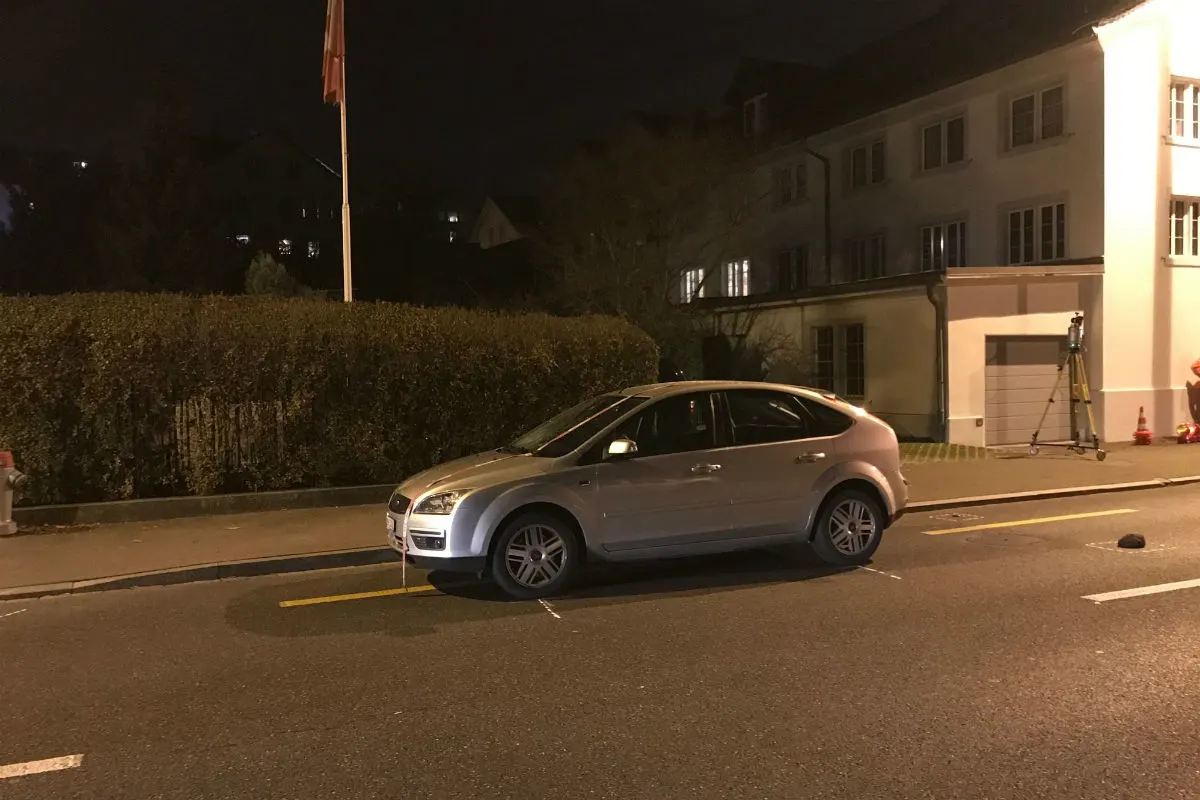 Thalwil ZH - Fussgänger bei Verkehrsunfall verletzt
