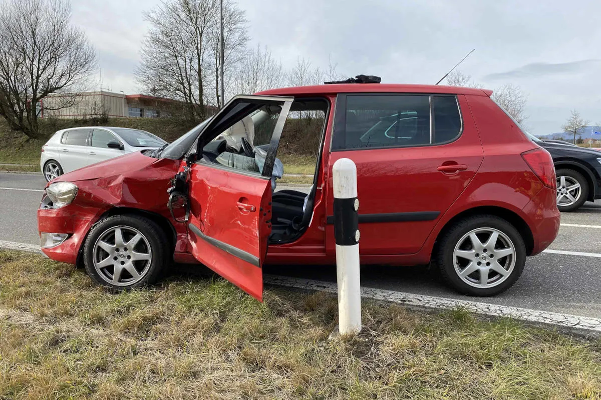 Oberentfelden AG – Vortritt missachtet und Unfall verursacht