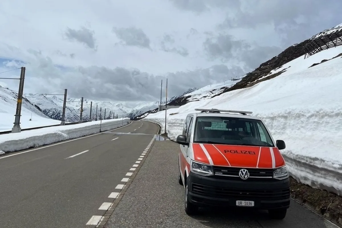 Gurtnellen UR – Kantonsstrasse nach Lawinengefahr wieder offen
