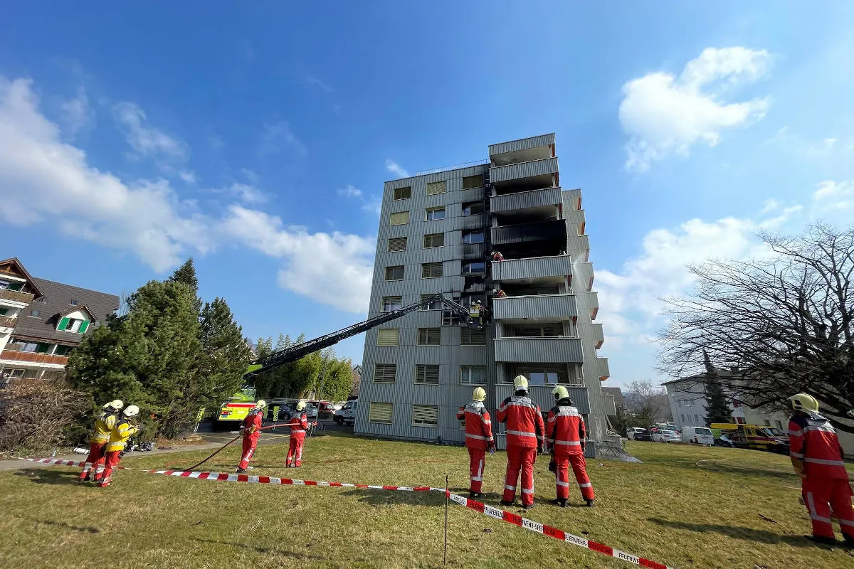Tann ZH – Brand in Mehrfamilienhaus