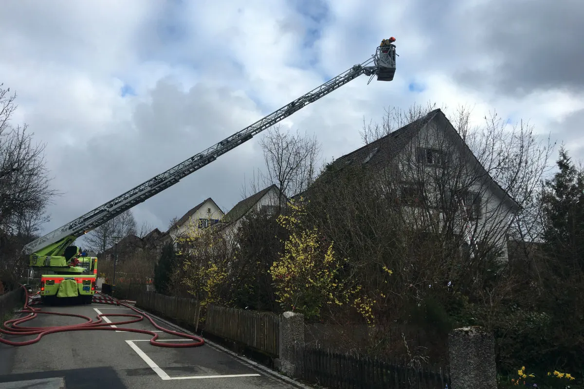Effretikon ZH - Zwei Verletzte nach Brand 