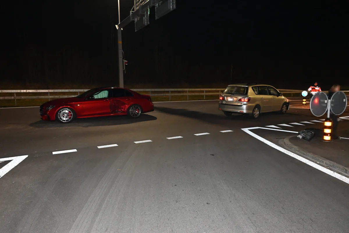 Gossau SG: Wer hatte Grün? – Lenker uneinig über Unfallverlauf