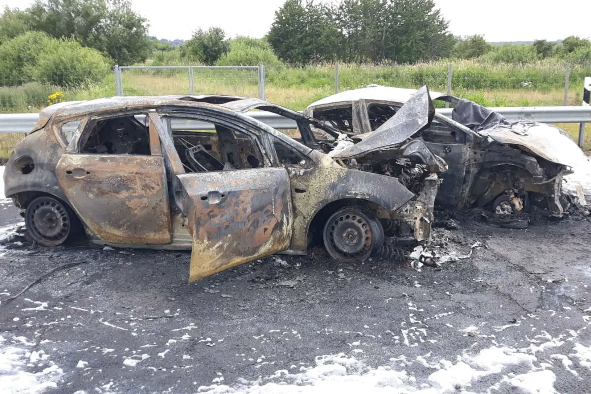  Tödlicher Verkehrsunfall auf der A26 - Frau stirbt