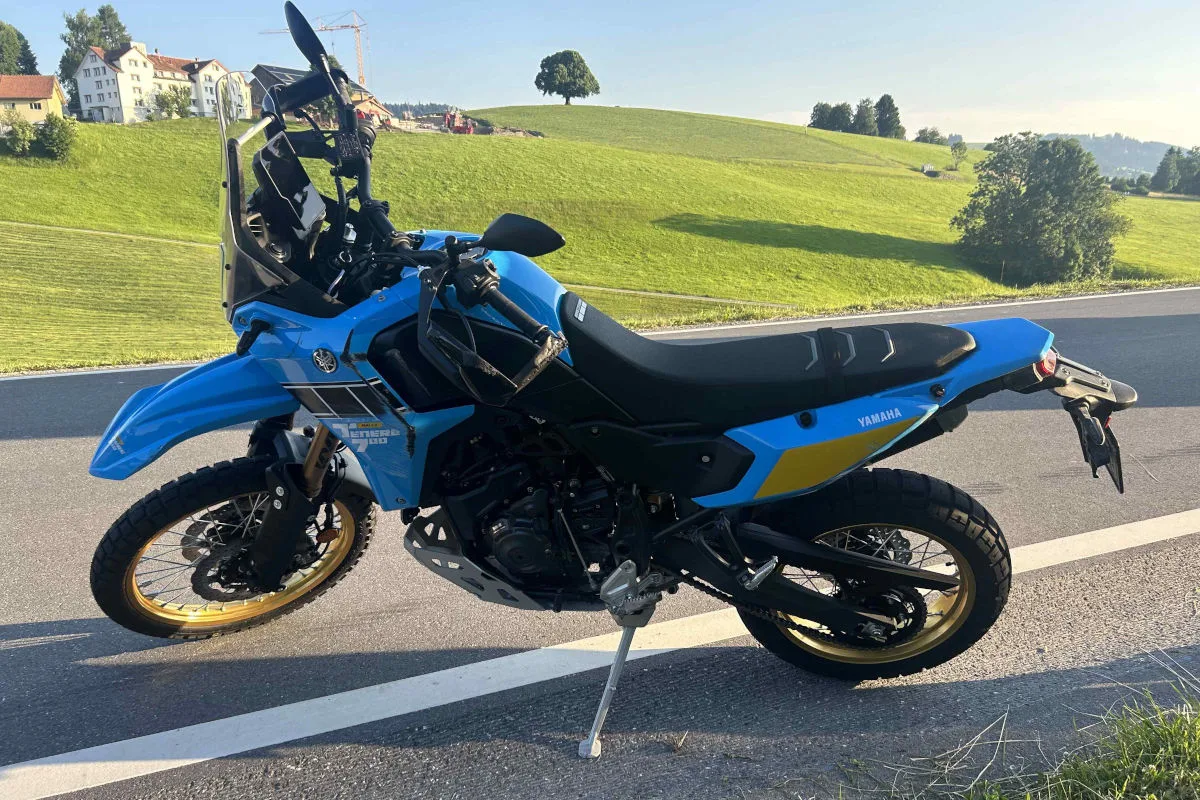 Wald AR – Töfffahrer verletzt sich bei Unfall mit neuer Yamaha