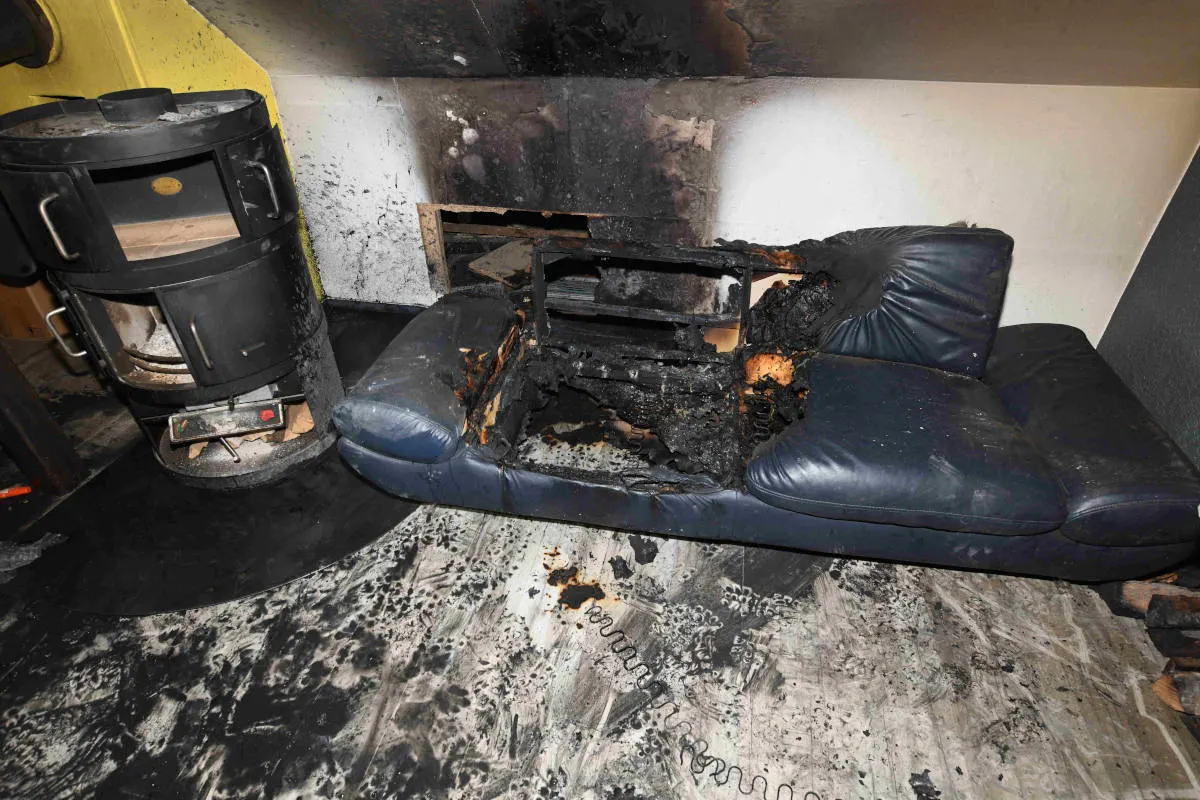 Brand in Engelburg SG – Sofa in Flammen aufgegangen