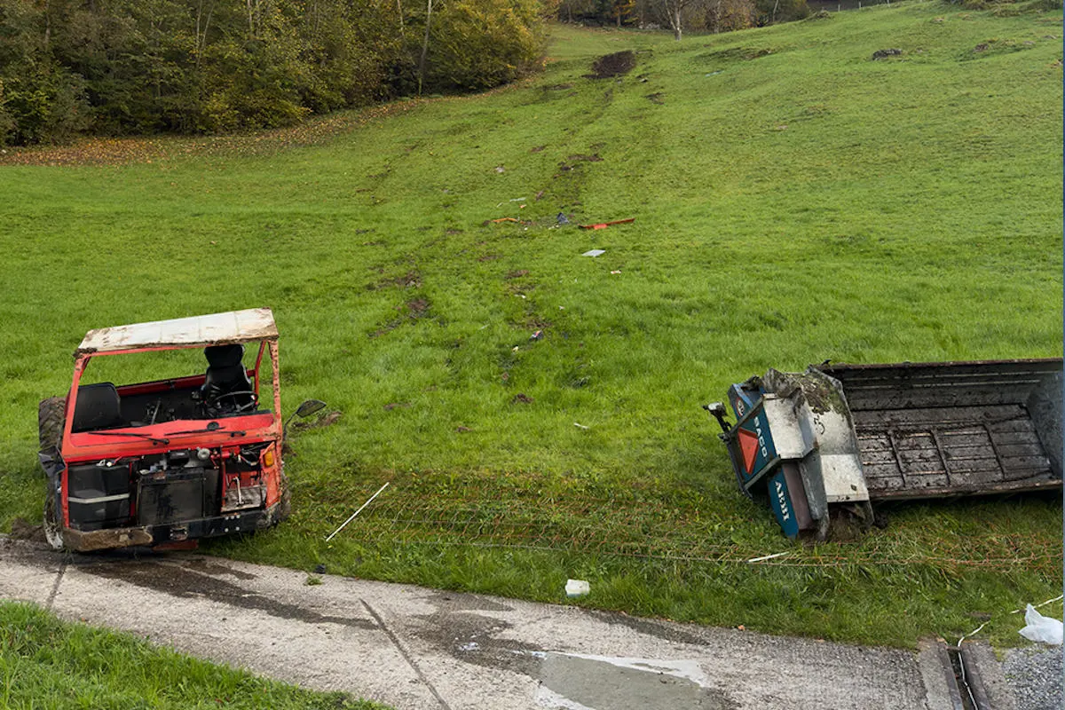 Giswil OW – Frau verunfallt schwer bei Arbeit mit Landwirtschaftsfahrzeug