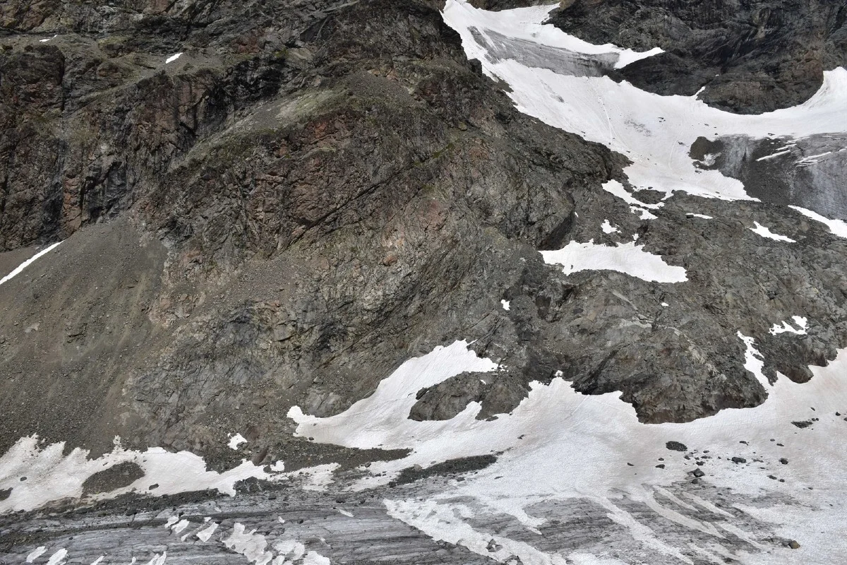 Tragödie in Samedan GR - Tödlicher Bergunfall unterhalb Fuorcla Prievlusa - 34-Jährige tot