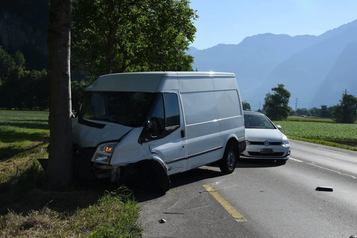 Sargans SG - Auffahrkollision fordert Verletzten