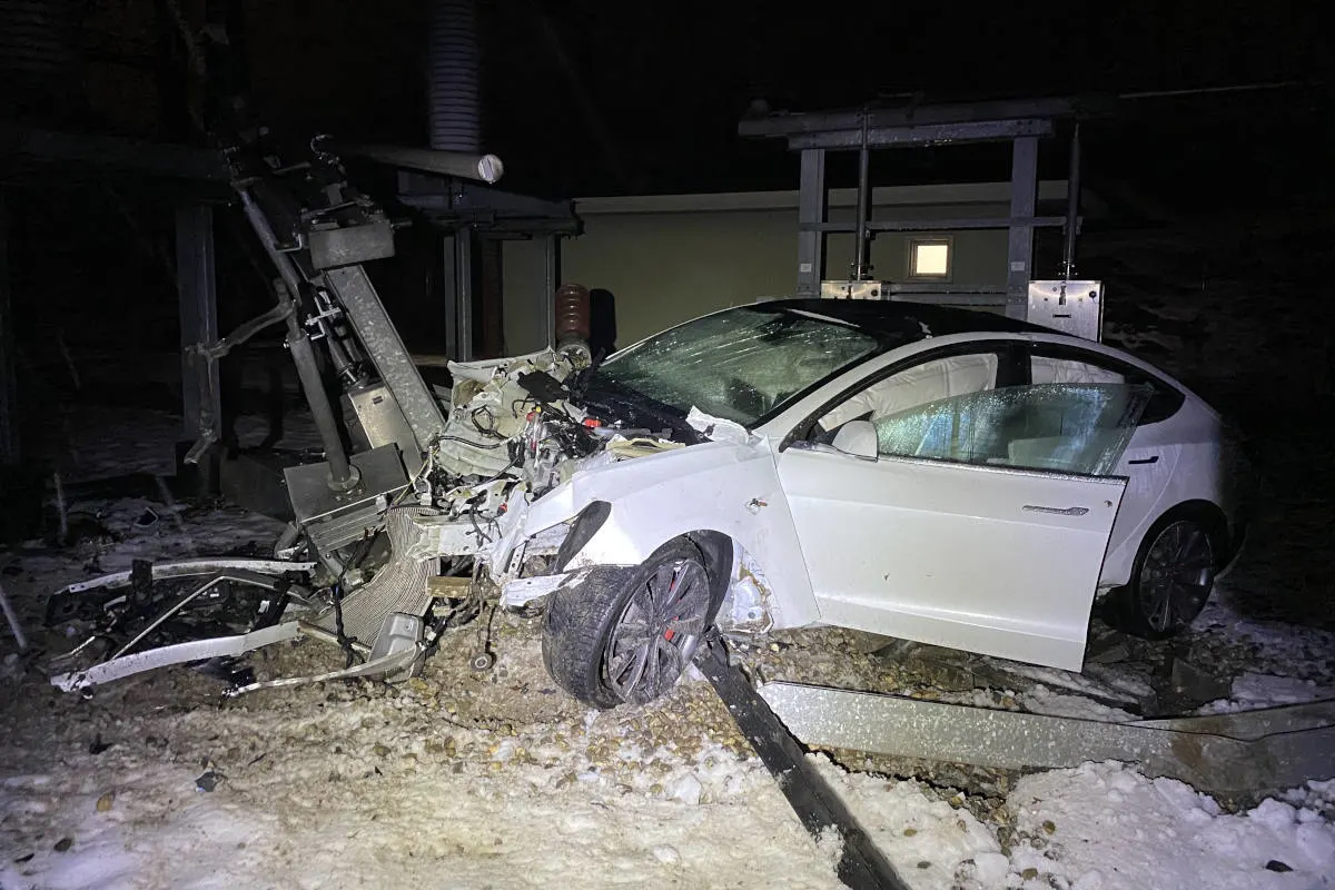 Oftringen AG – Tesla landet in Umspannwerk