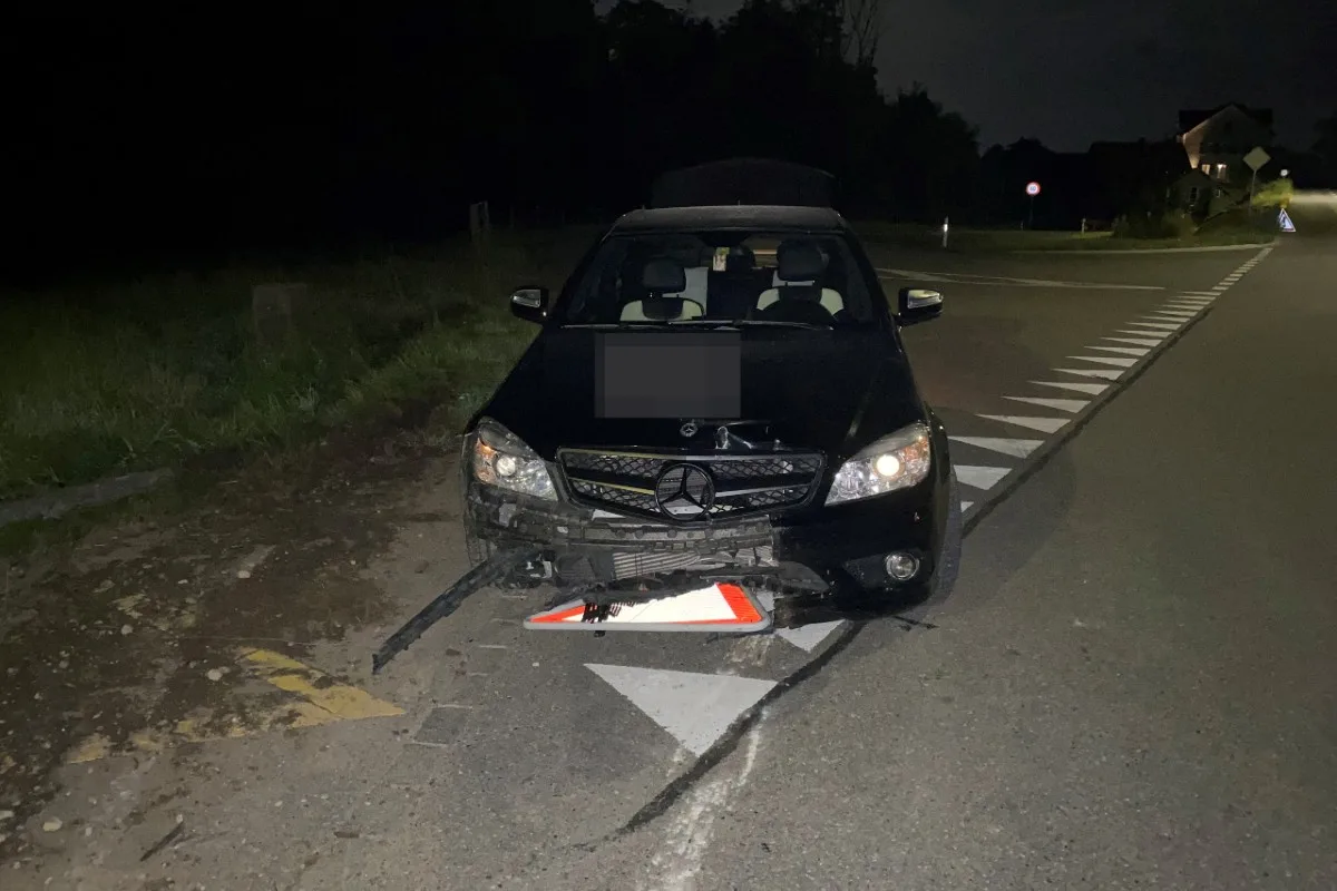Hörhausen TG - 21-Jähriger verunfallt unter Alkoholeinfluss mit dem Mercedes