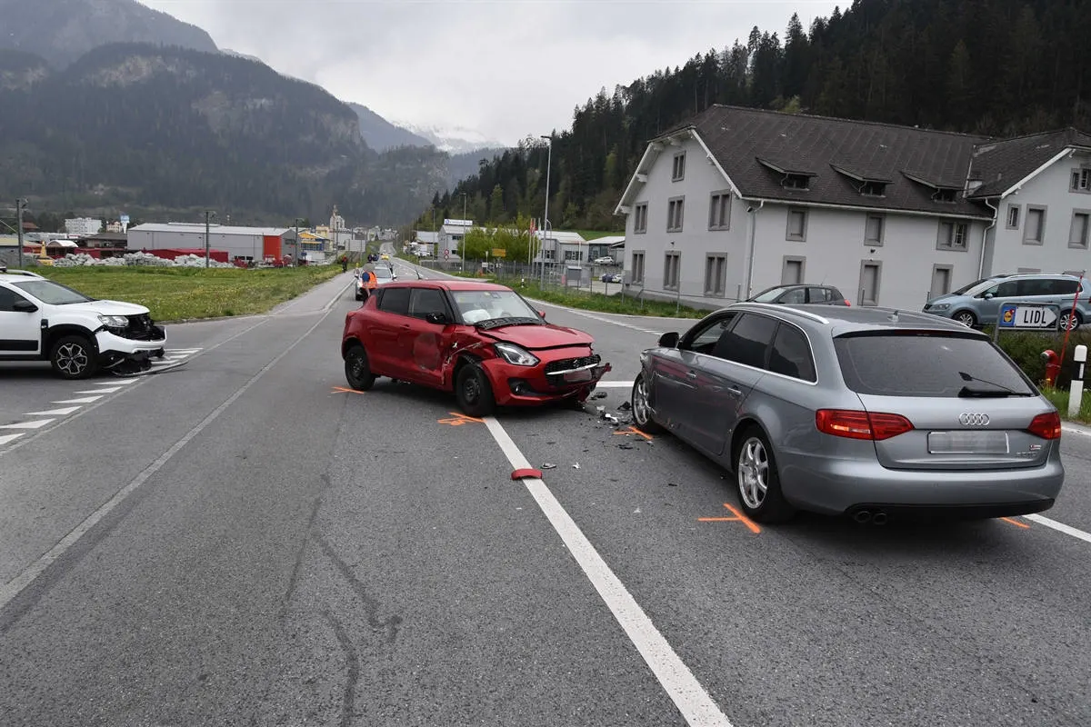 Thusis GR – Hoher Sachschaden bei Unfall
