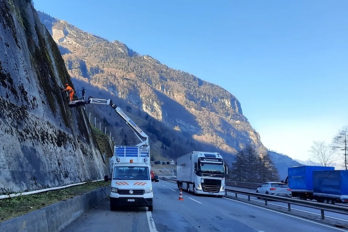 Uri, Schwyz und Nidwalden - Mehrere Baustellen - Geschwindigkeiten müssen beachtete werden