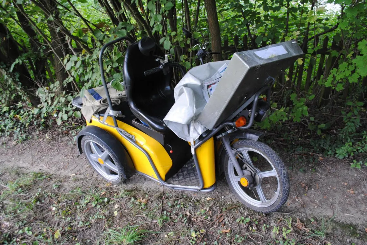 Schaffhausen SH - Alleinunfall mit Kleinmotorrad