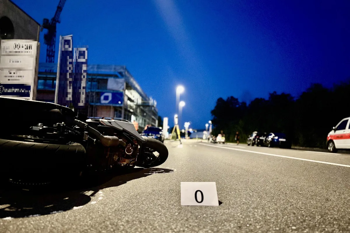 Unfall in Wallisellen ZH – Töfffahrer bei Überholmanöver schwer verletzt